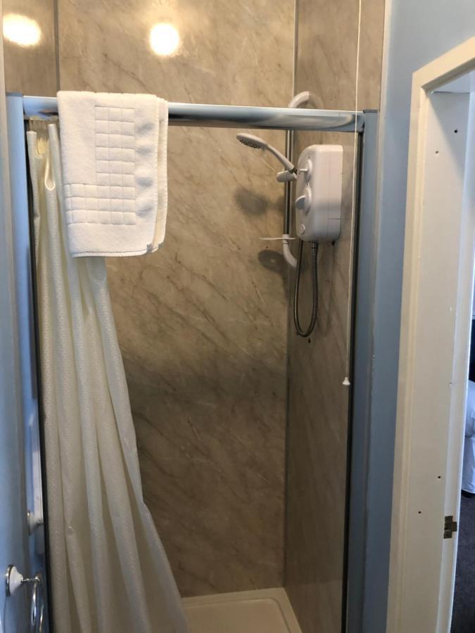 לינה וארוחת בוקר ברמאות' Leamington House מראה חיצוני תמונה