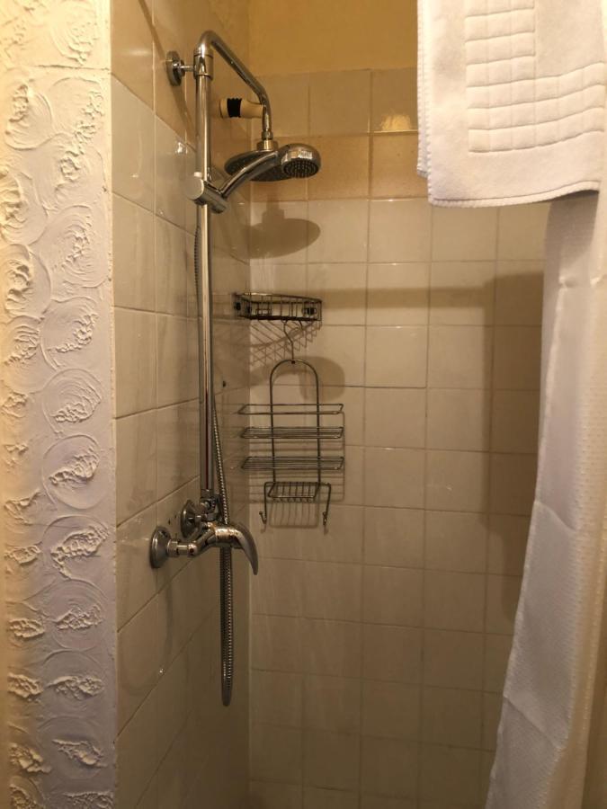 לינה וארוחת בוקר ברמאות' Leamington House מראה חיצוני תמונה