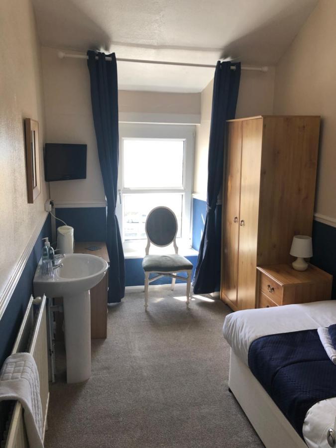לינה וארוחת בוקר ברמאות' Leamington House מראה חיצוני תמונה